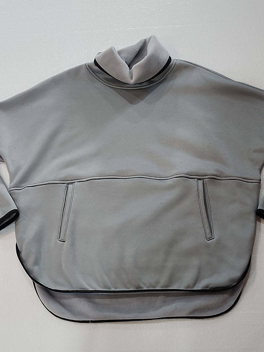 The North Face Ladies Canyon Flats Stretch Pullover With Kangaroo Pocket Size S